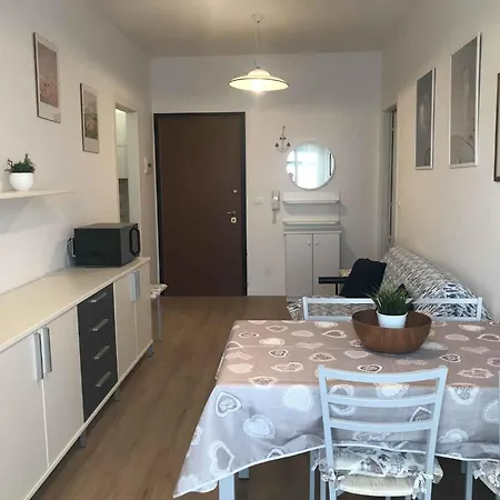 Studio In Lido Di Jesolo 24796 Appartamento *